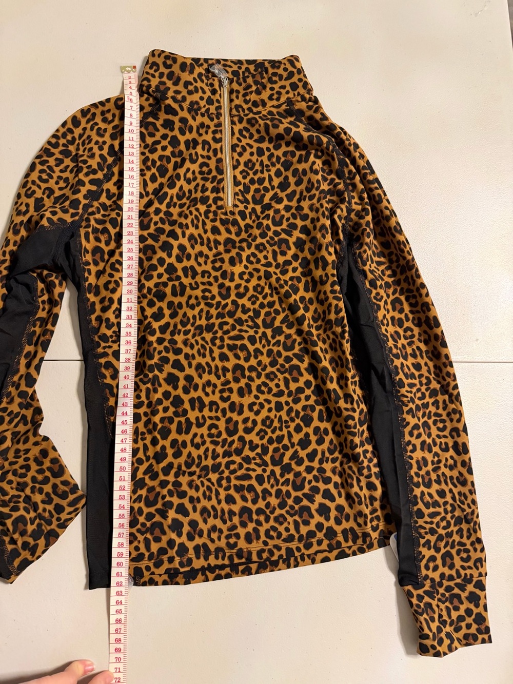 CEGOLFS Women’s Leopard Print Quarter Zip Long Sleeve Athletic Top Size M - Picture 2 of 5